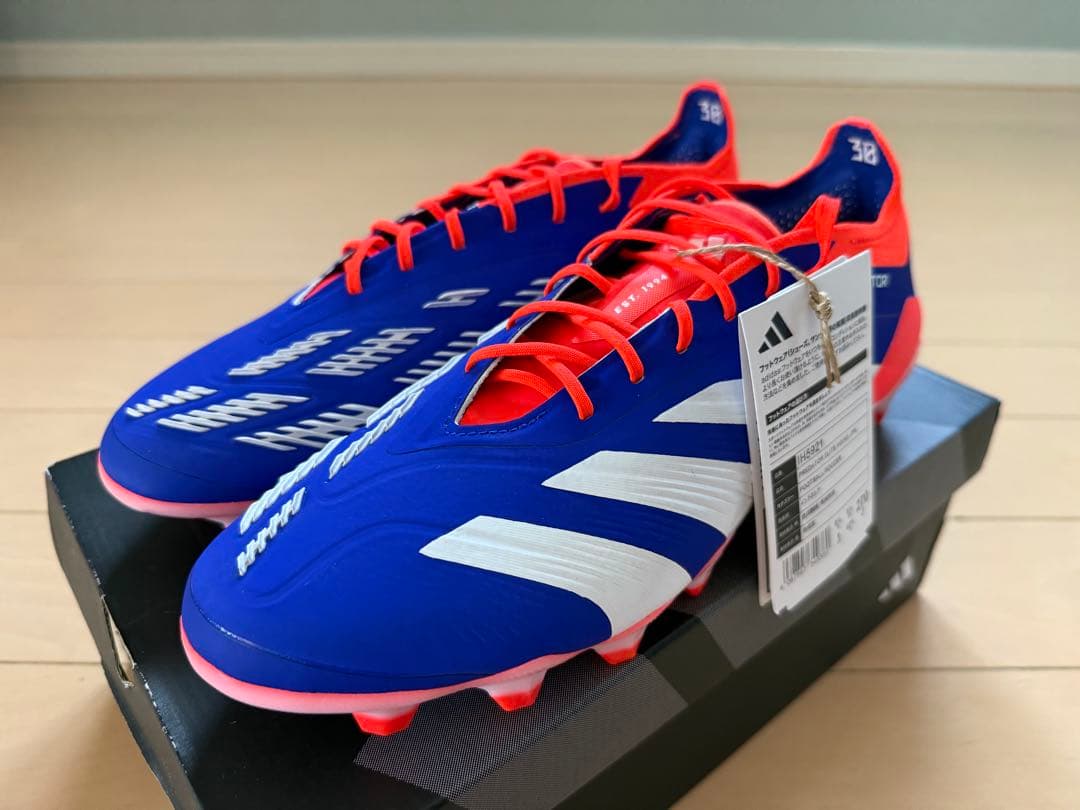 アディダス　プレデター ELITE HG/AG