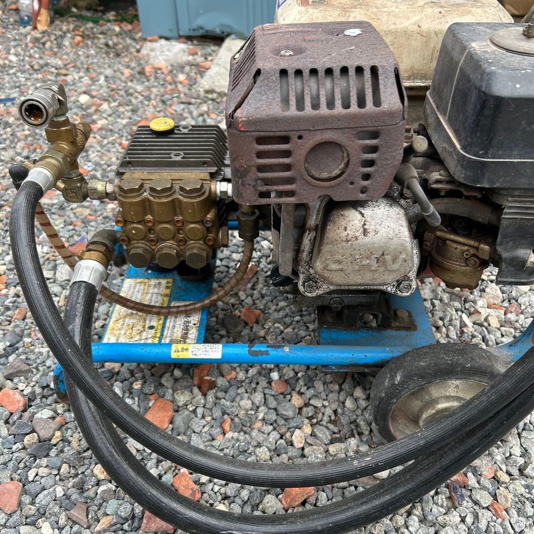 高圧洗浄機（エンジン〕