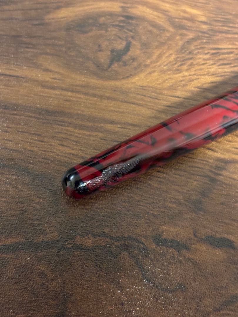 赤黒マーブル 万年筆