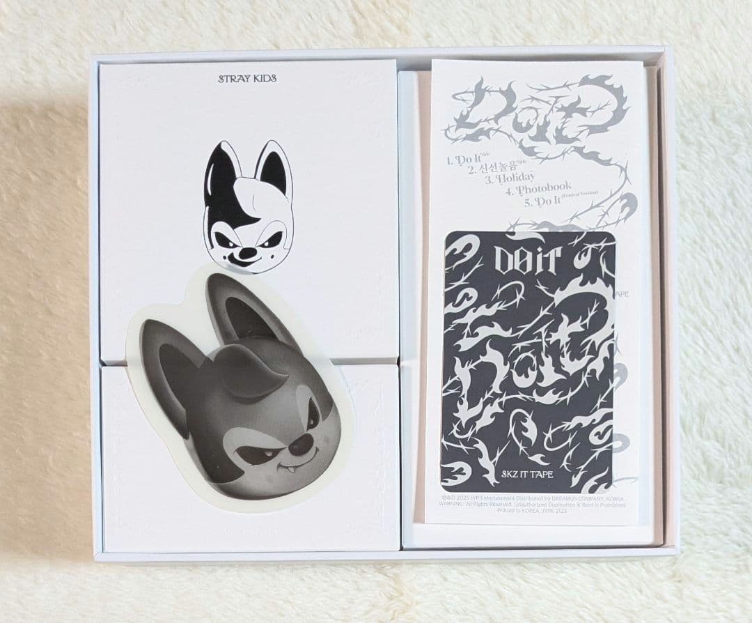 スキズ SKZOO スピーカー Wolf Chan Stray Kids