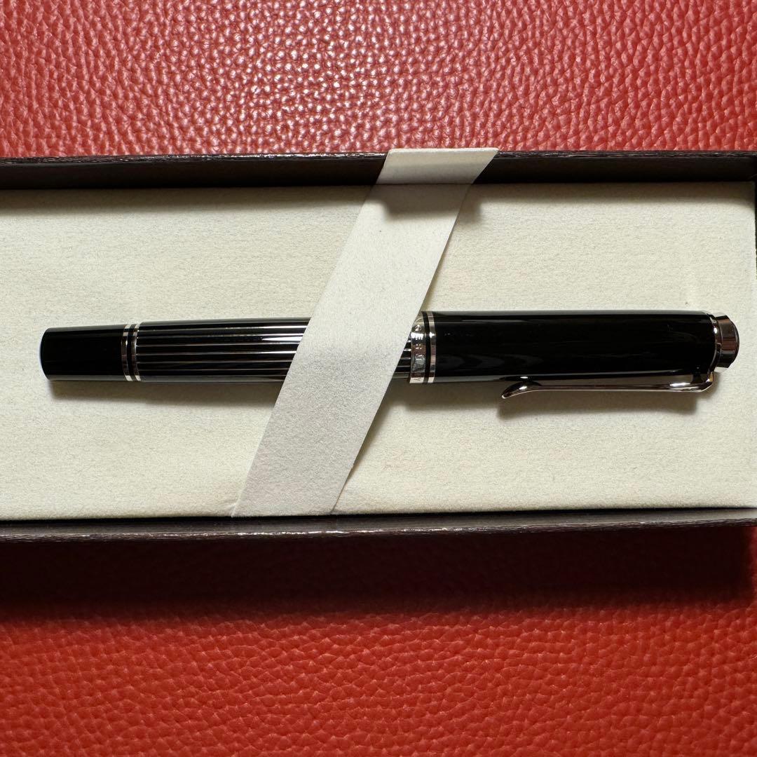 ペリカン Pelikan m815