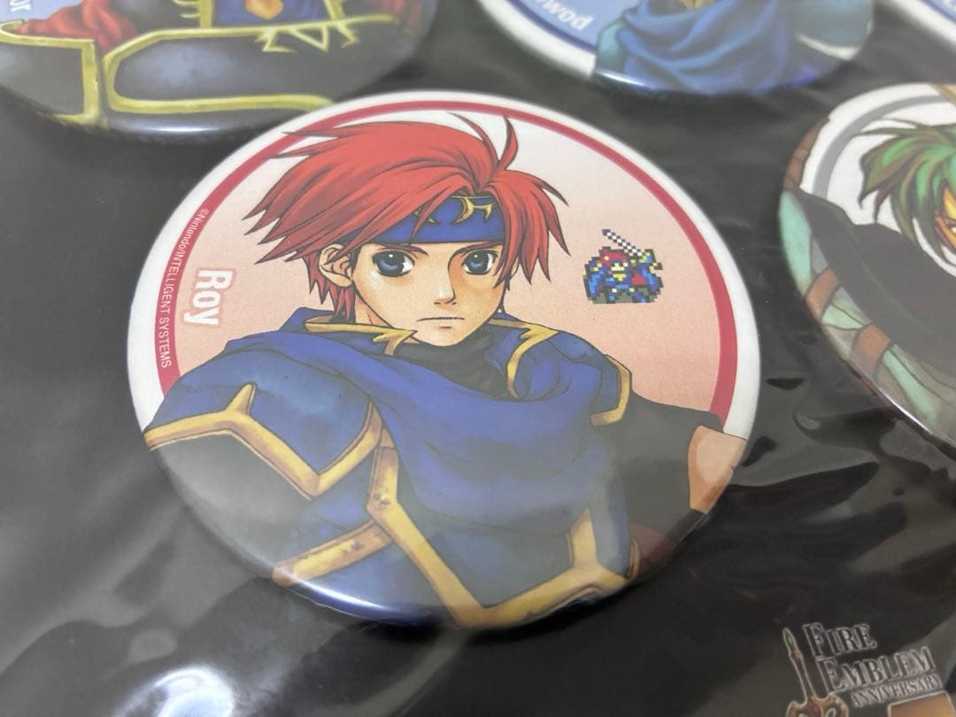 ファイアーエムブレム 缶バッジセット 新品未開封　封印の剣 烈火の剣 聖魔の光石