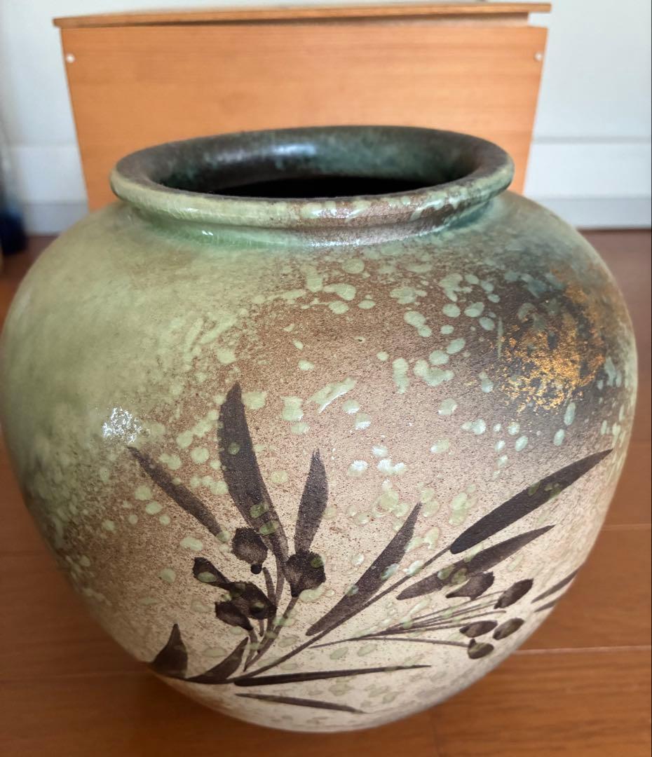 信楽焼￼木箱付き陶器花器花瓶 金彩豪華　明治印