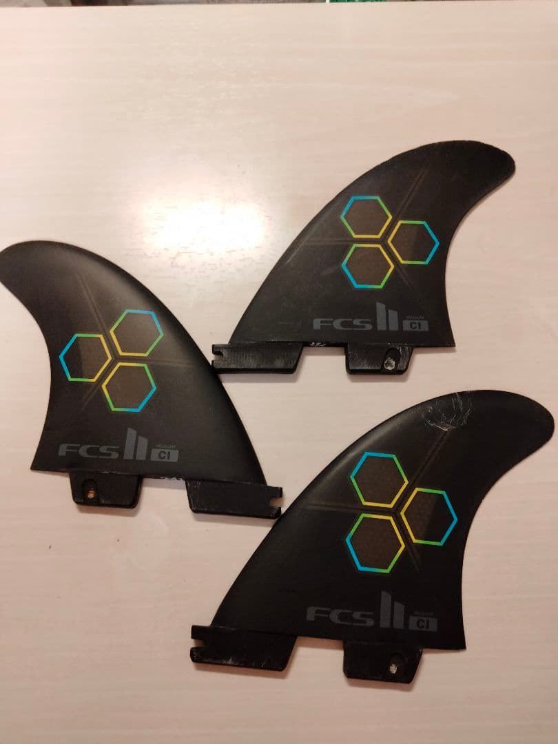 アルメリック　CIフィン　Mサイズ