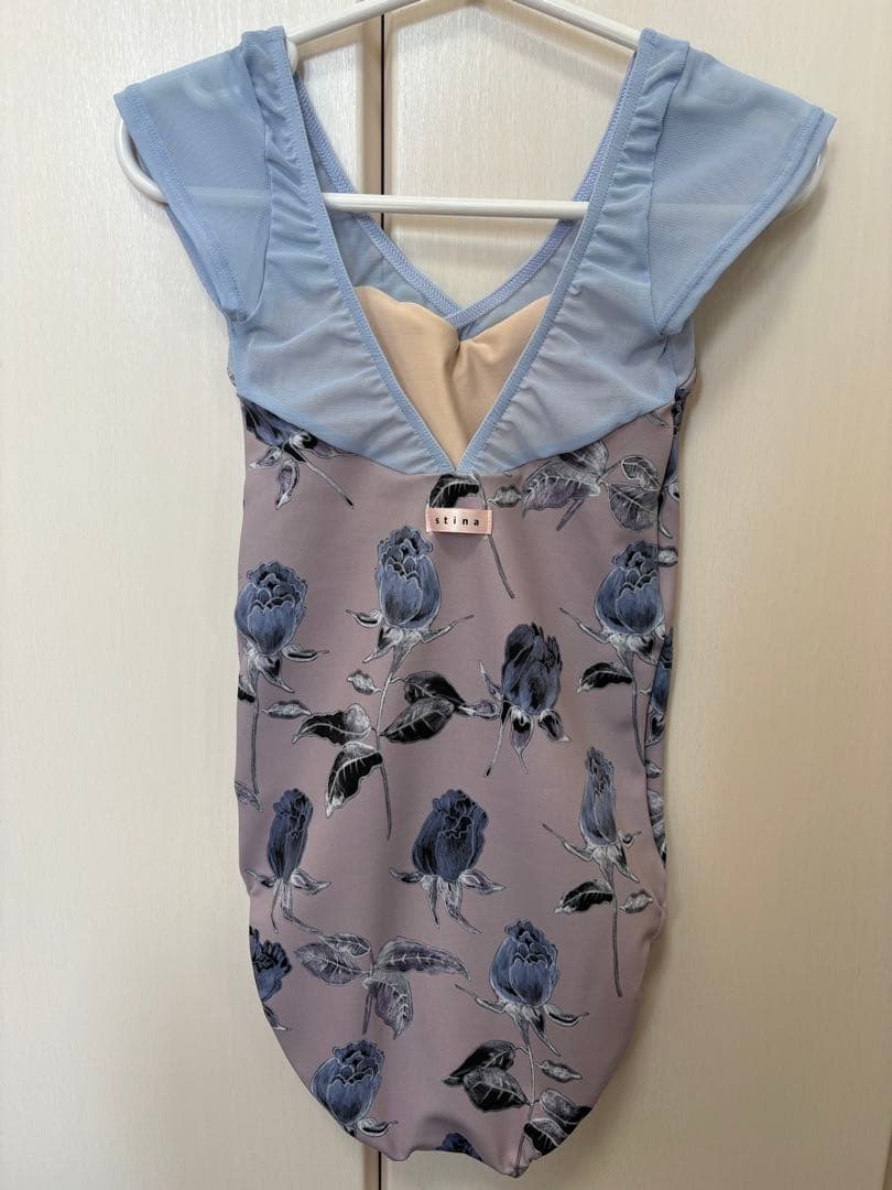新品未使用〜stina スティナレオタード ジュニア P 120-130