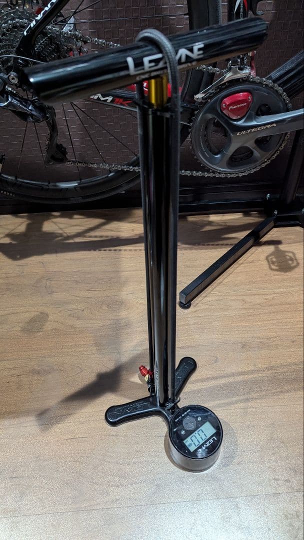 LEZYNE フロアポンプ CNC DIGITAL FLOOR DRIVE