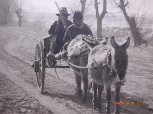 日本の写真史に必ず登場する内村皓一のオリジナルプリントです。「満州の寒い朝」