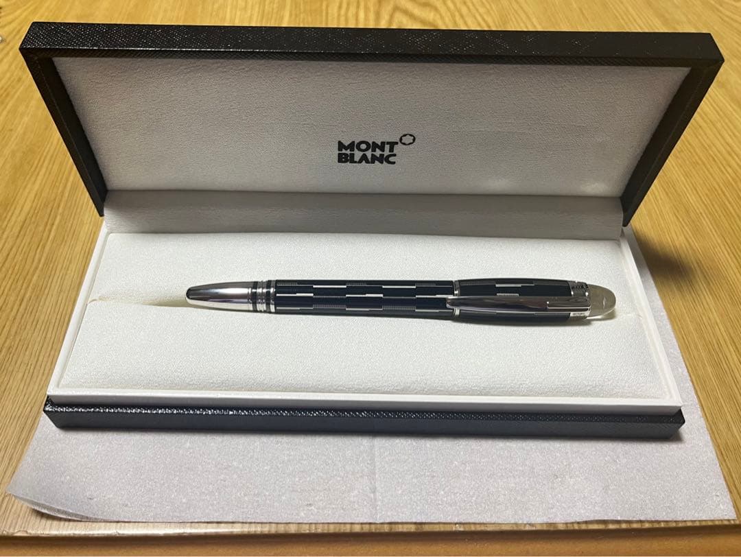 モンブラン ファインライナー ブラックミステリー スターウォーカー