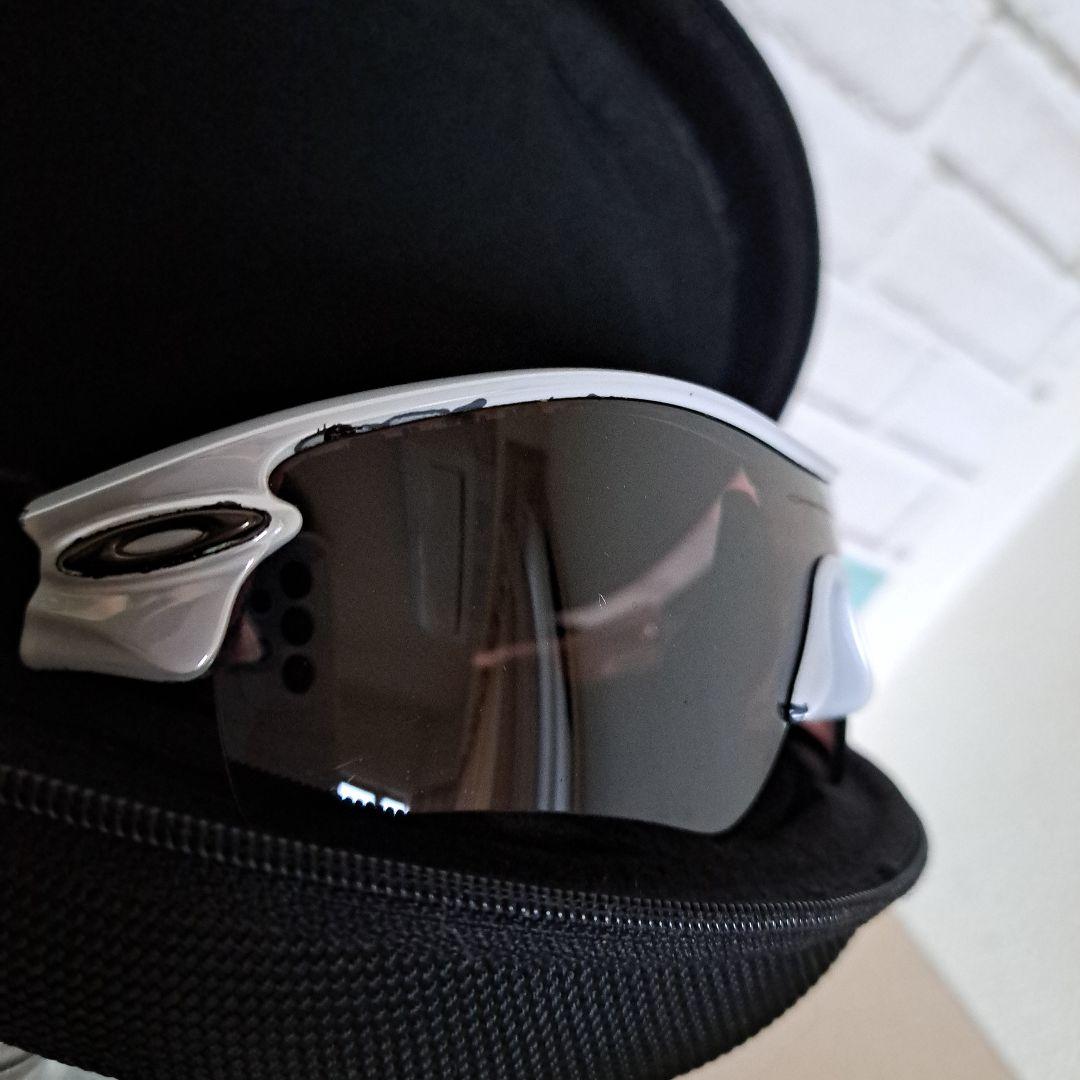 Oakley シルバー ミラーゴーグル ケース付き