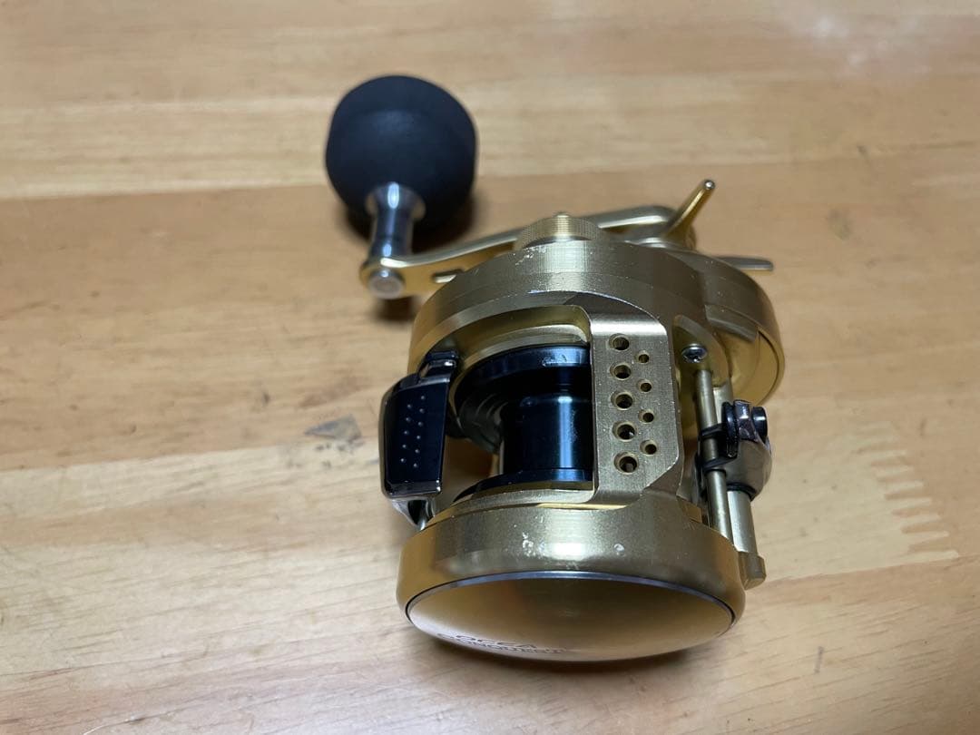リール SHIMANO OCEA CONQUEST 201HG