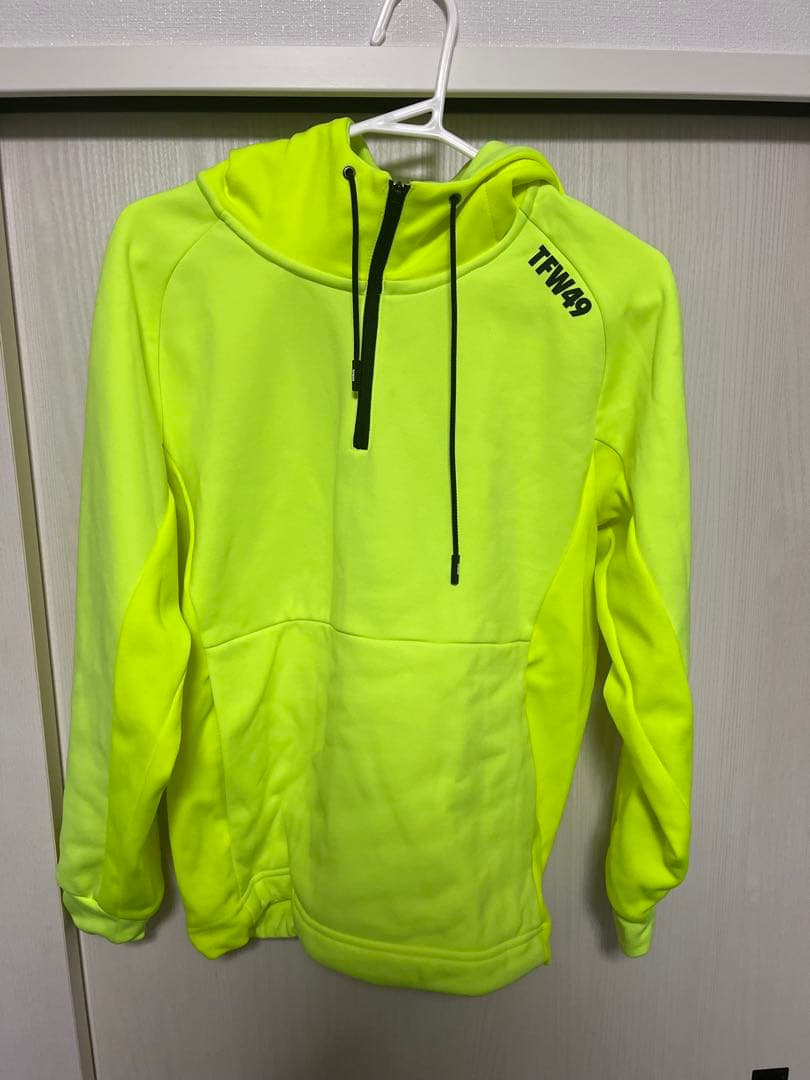 【即決歓迎】TFW49 蛍光色パーカー　Sサイズ