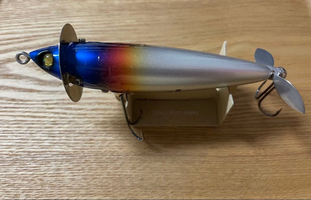 FXXX エイリアンヘッズ　ワイルドカーディナルシャンプーハット