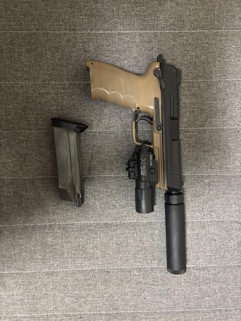 東京マルイ HK45 タクティカル　XU400ライト付き