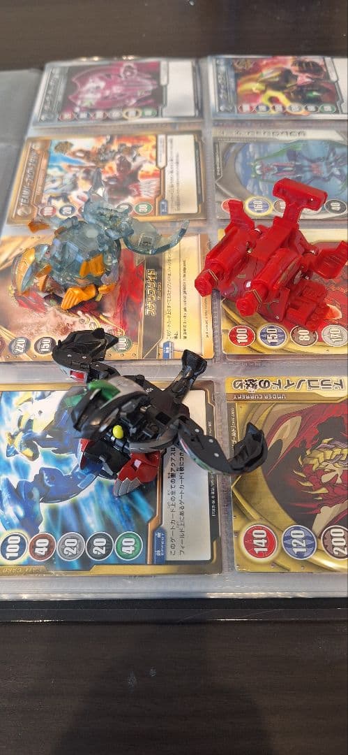 ノヴァヘリオス カードセット 激レアその他爆丸カードセット