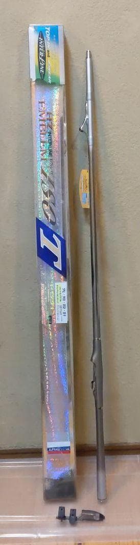 d422015HZＩＬエンブレム磯 T 1-53