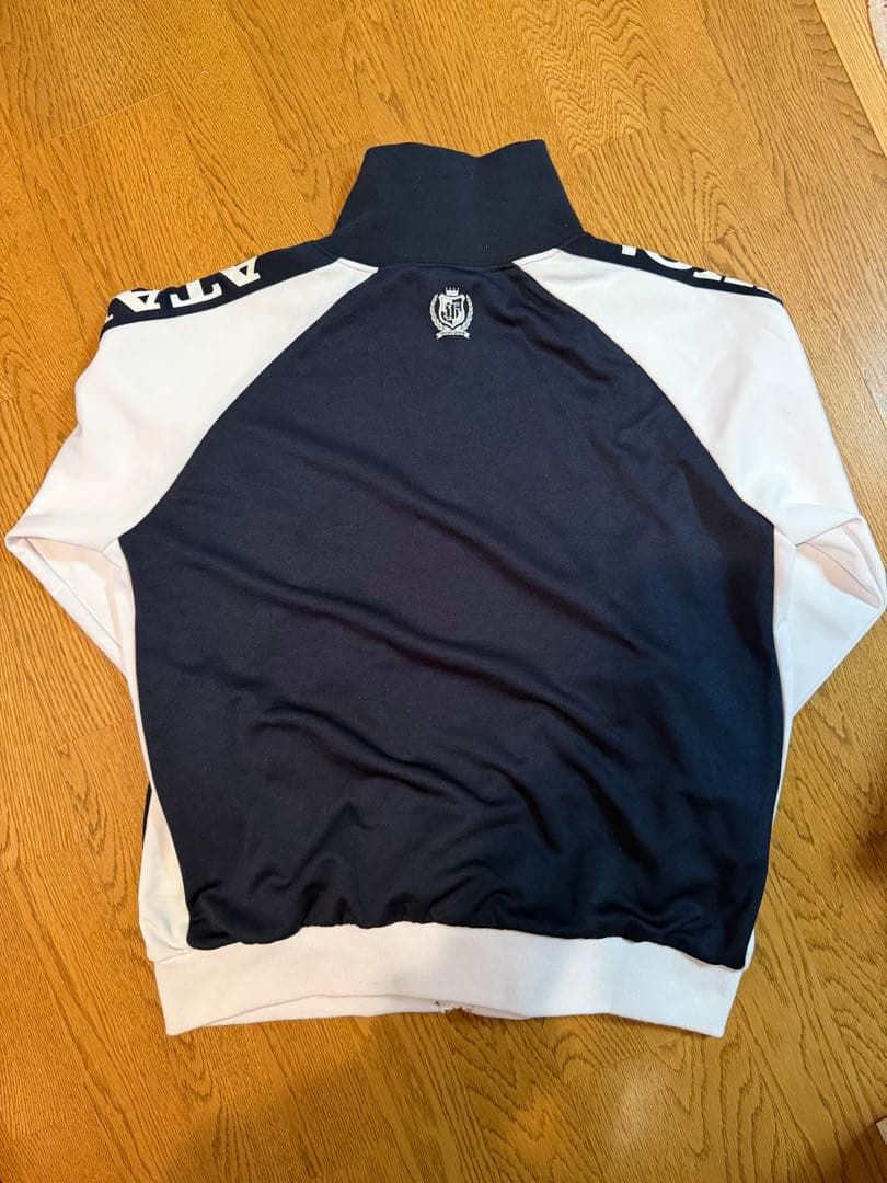 新しい学校のリーダーズ　運動着（上）　Lサイズ