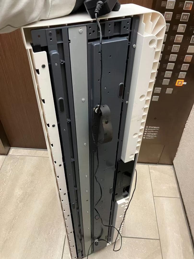 JC133 KORG ホワイト 電子ピアノ