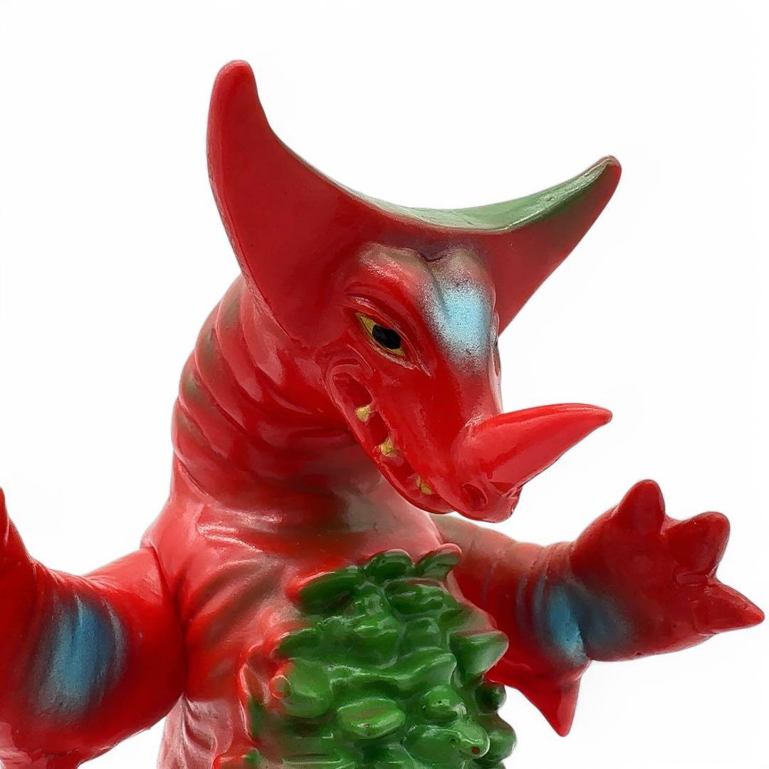 ブルマァク ソフビ スタンダードサイズ 赤色成形 ウルトラマン 怪獣