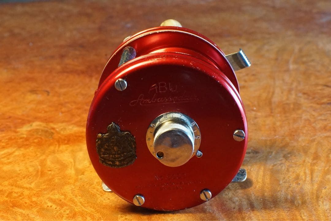 ABU アンバサダー 5000 メンテ済 フレーム修正済