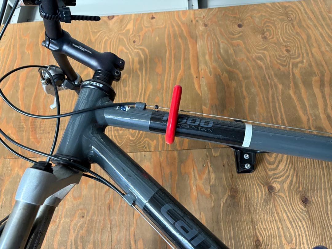 Cannondale f300クロスバイク グレー