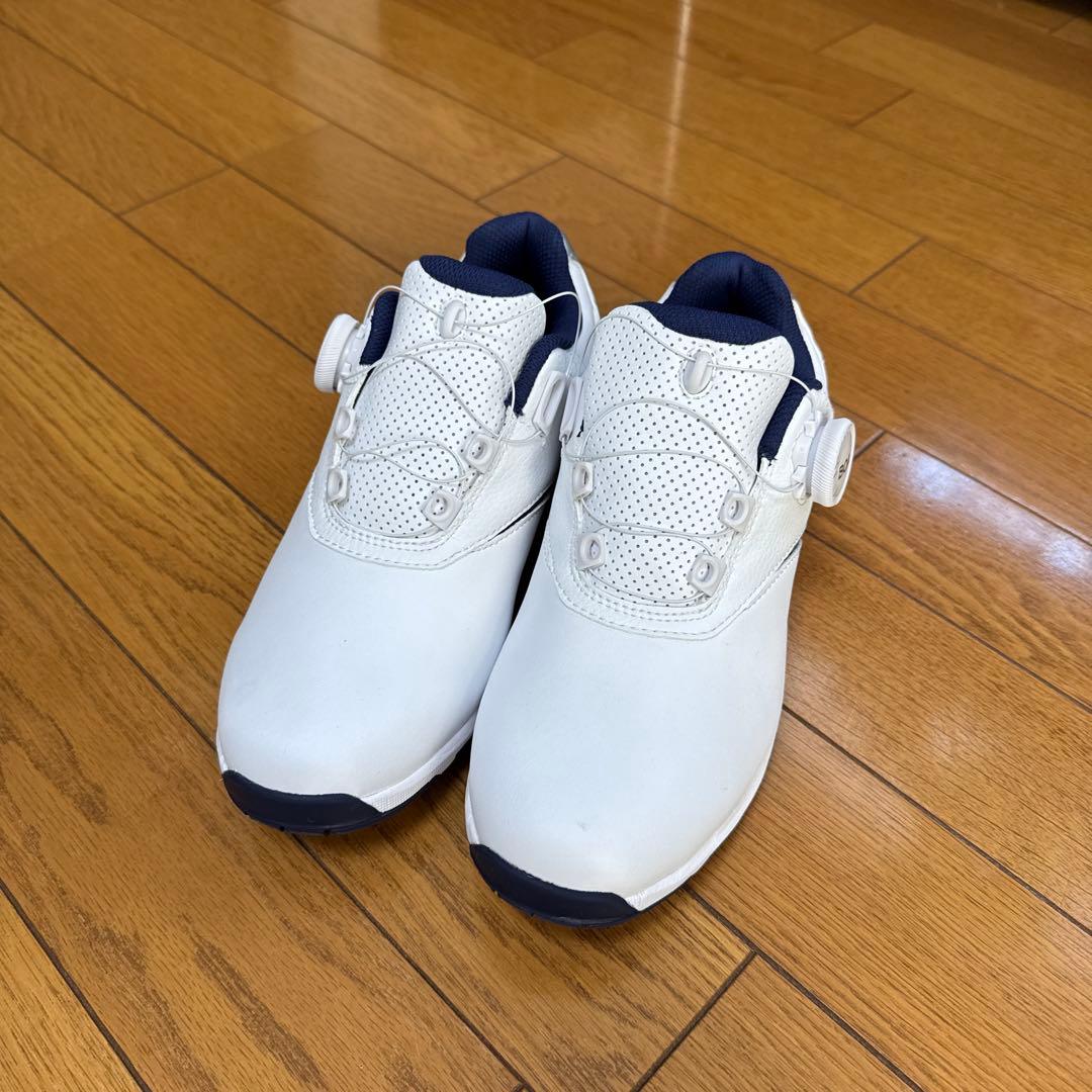 ボアシステム ホワイト ゴルフシューズ