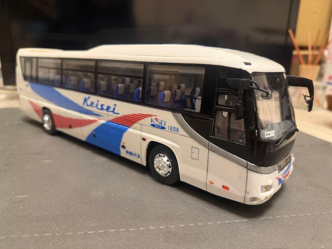 フジミ模型1/32いすゞガーラ京成バス　プラモデル完成品