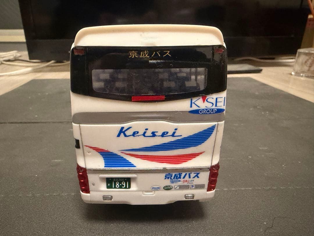 フジミ模型1/32いすゞガーラ京成バス　プラモデル完成品