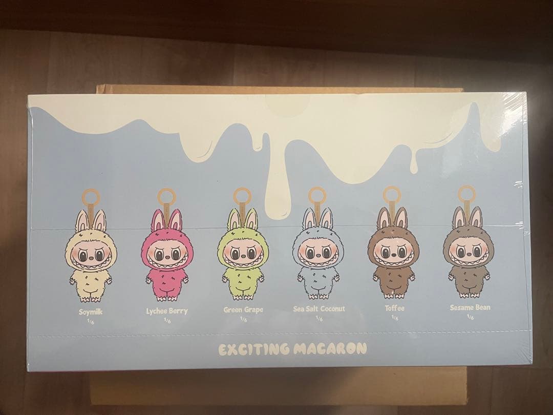 THE MONSTERS EXCITING MACARON ぬいぐるみ 2箱