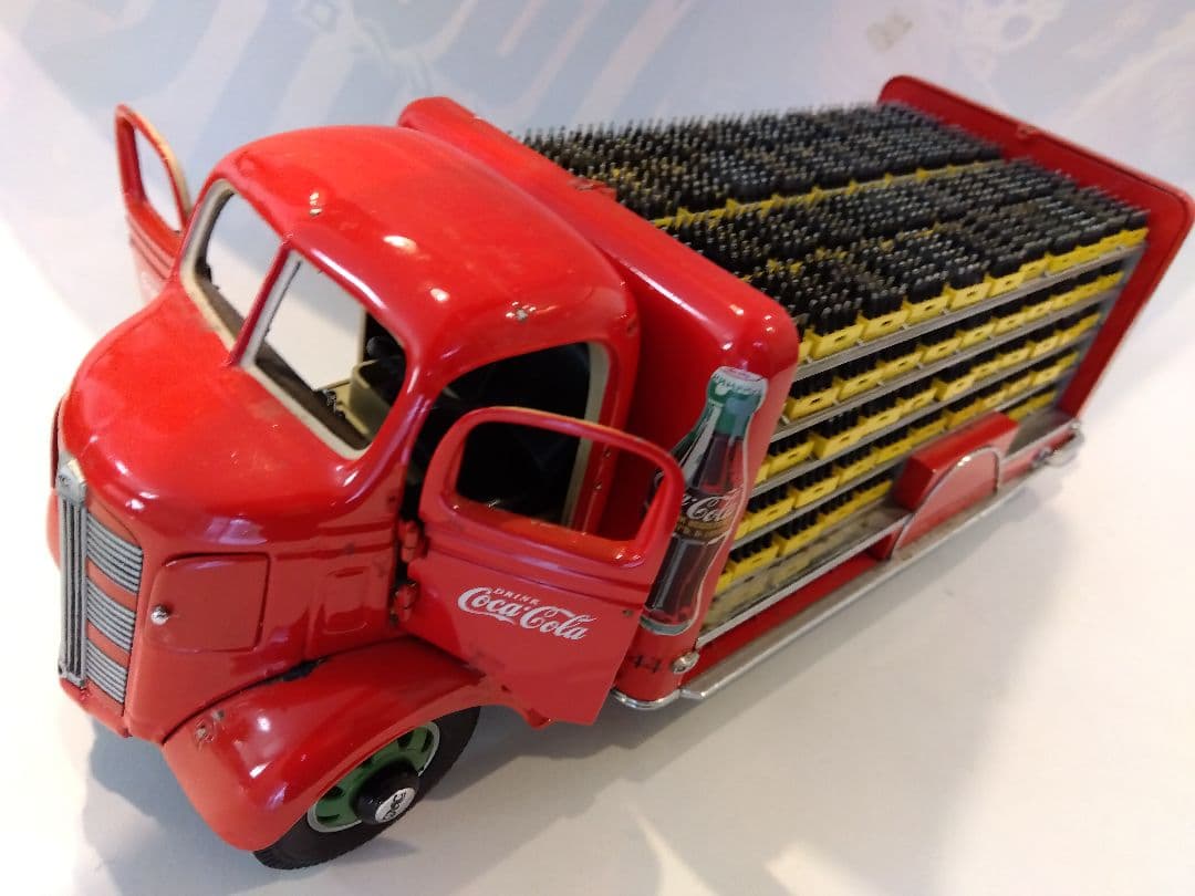 コカ・コーラ ボトル積載トラック（海外製）