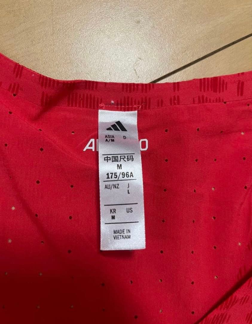 adizero ランニングシングレット　L