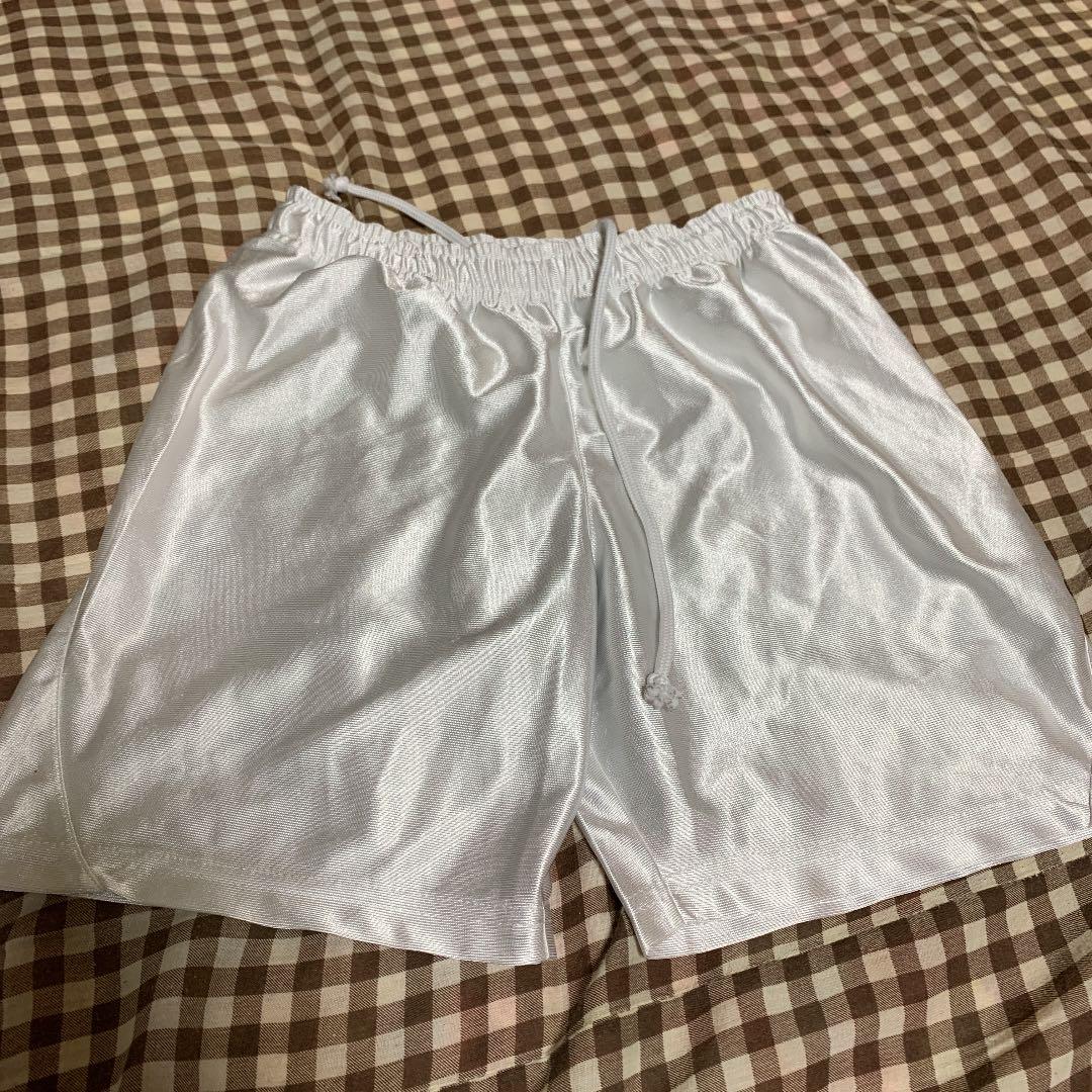 ハーフパンツ　サッカーパンツ　白　140