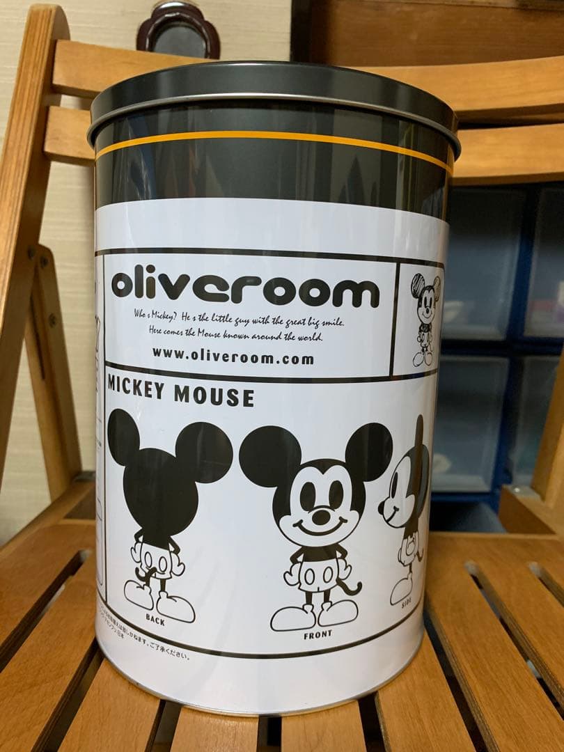 oliveroom×メディコムトイミッキ&プーさん Tシャツ缶セット ディズニー