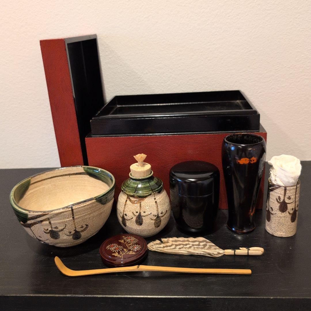 山口茂造（茶碗　振出　茶巾たて）　朱塗 茶箱セット 茶道具