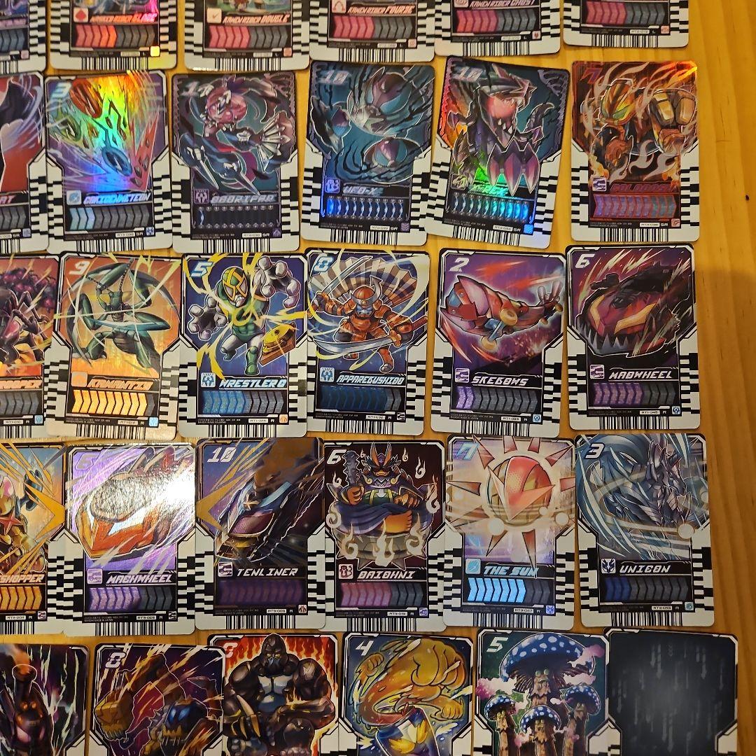 まとめ売り 100枚 ダブリなし仮面ライダーガッチャード　ライドケミートレカ