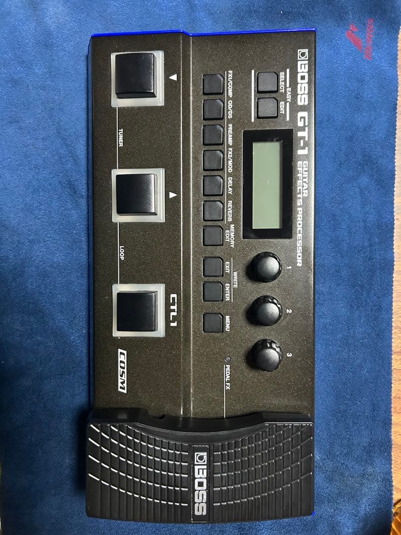 BOSS GT-1 デジタルエフェクター 外箱付き