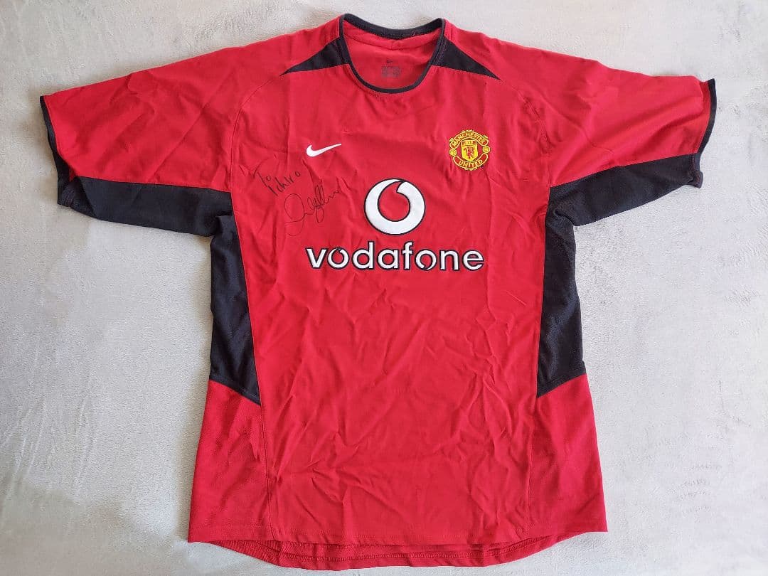 ★デイビット・ベッカム『直筆サイン入り ユニフォーム』マンチェスターユナイテッド