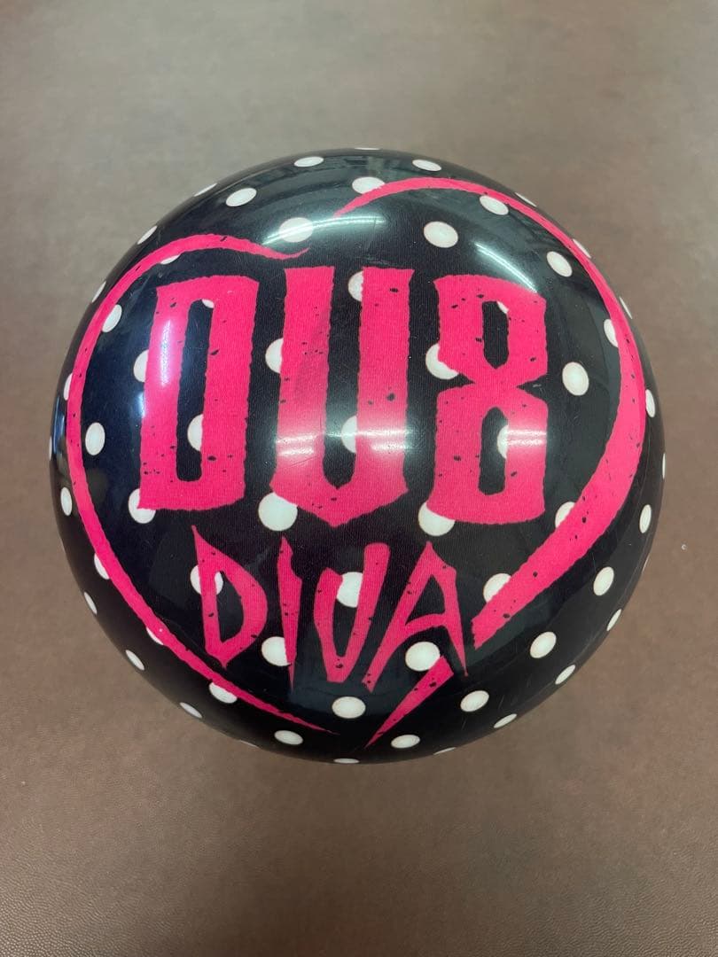 DV8 スペアボール　ディーバスペア　14ポンド