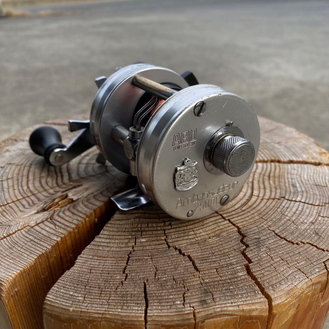 リール ABU GARCIA AMBASSADOR 2500C