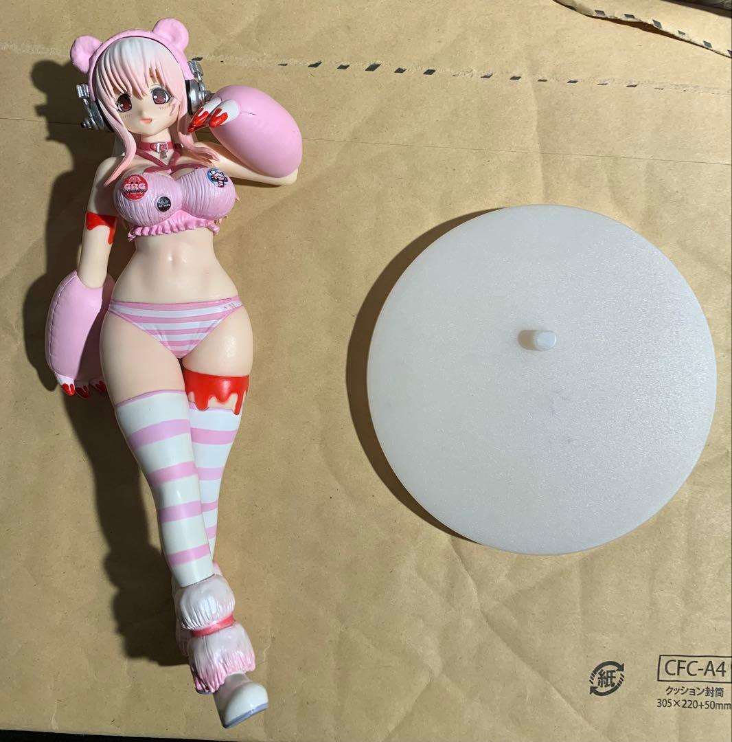 送料無料 チャックスGP　GRG すーぱーそに子　レースクイーンフィギュア