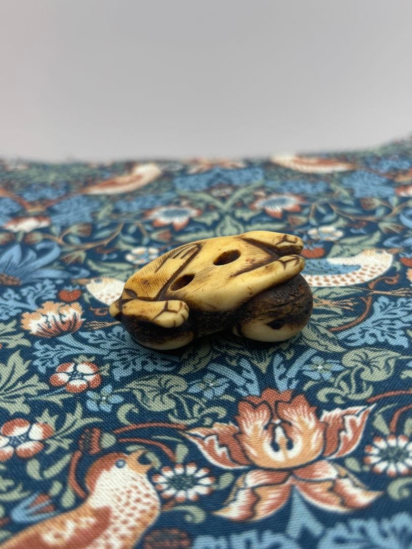 【希少】犬　時代提物 根付 銘有り　アンティーク　印籠