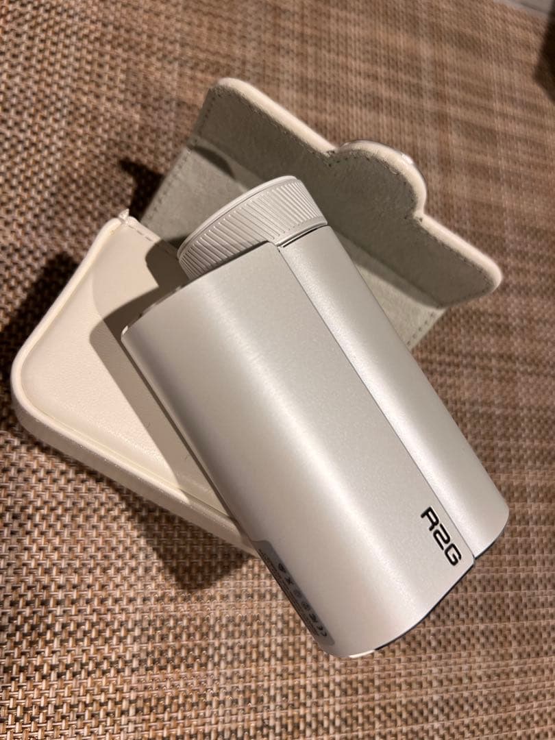 R2G MATE PRO ゴルフ用距離計 ホワイトシルバー