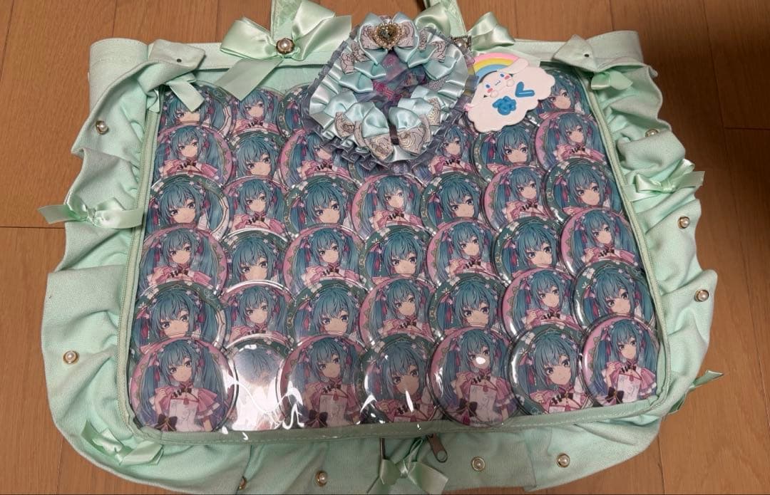 初音ミク 痛バッグ 缶バッジ セット