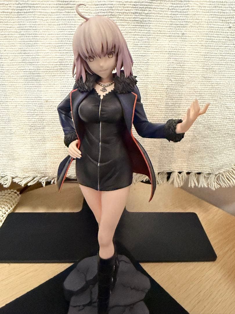 コトブキヤ ジャンヌ・ダルク（オルタ）フィギュア　私服ver