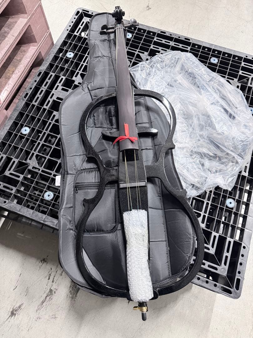 YoungMonic 4/4 エレクトリックチェロ　サイレントチェロ