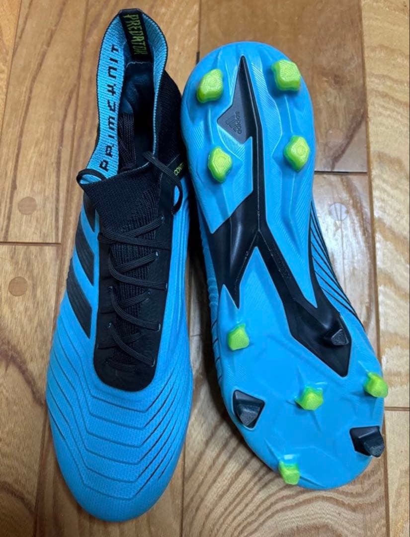 新古品　廃盤品　アディダス　プレデター 19.1 FG AG 27.5cm