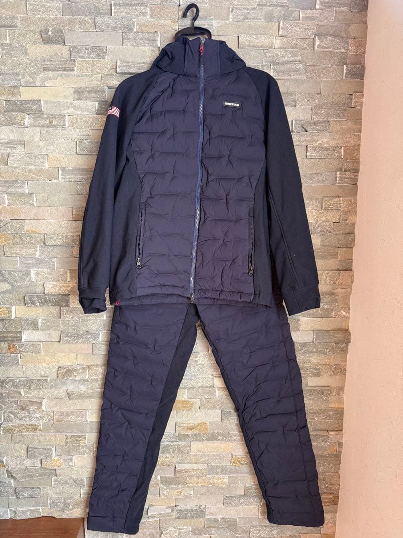 ブリーフィング　ゴルフウェア　ダウン　セットアップ　ネイビー