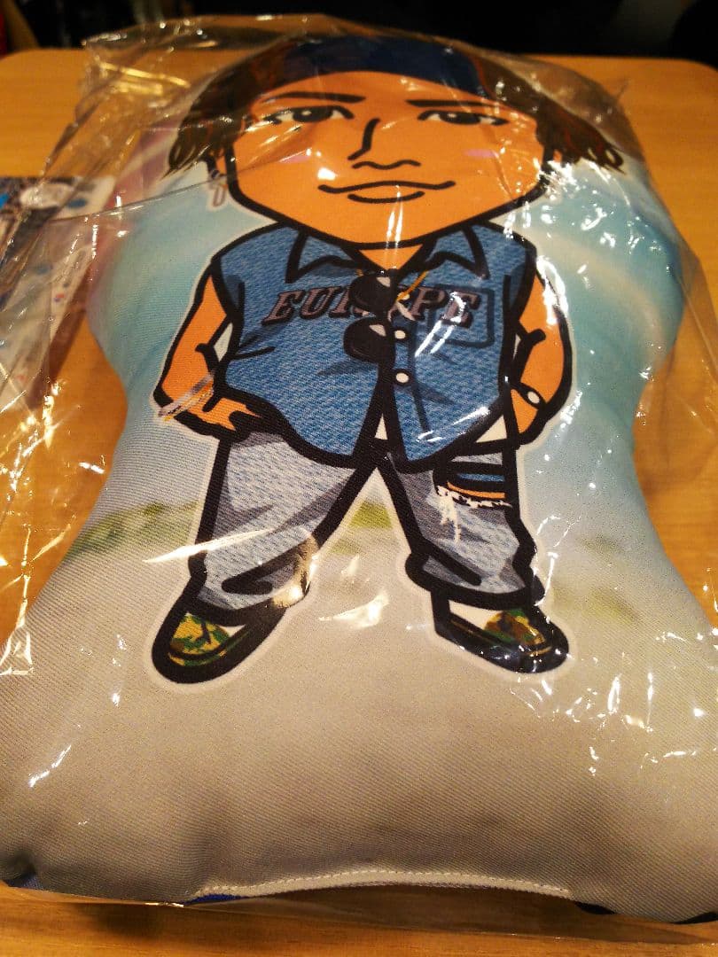 登坂広臣 クッション