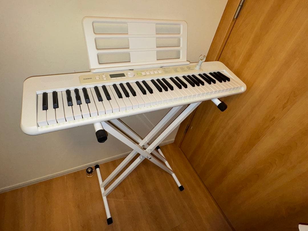 Casio HIKARIナビゲーション 電子ピアノLK-325