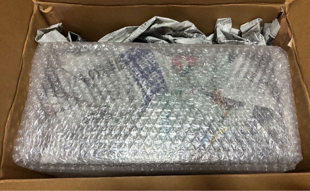 現状品　京商　1/18 スカイライン 2000GT-R KPGC10 ライト点灯