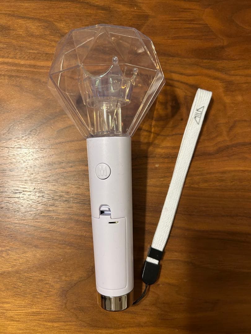 M!LK ミルク ペンライト ミルクラスタル ver 2 カラチェン